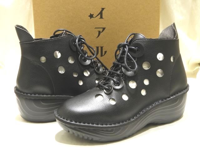 未使用品 ミライアルキ パンチングデザイン 厚底 ショートブーツ ◇ 23.0 ブラック 合皮 SP628 シューズ 靴 レディース レースアップ ▼7L