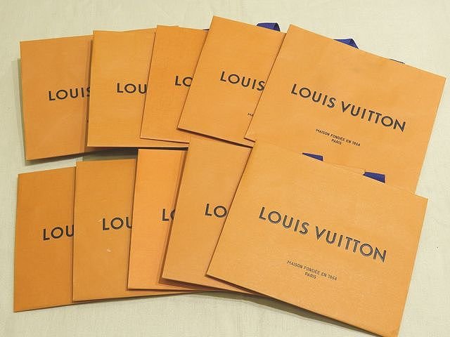 LOUIS VUITTON ショッパー 複数サイズ 楽天市場】ルイヴィトン 箱 ショッパーの通販