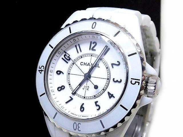 美品 シャネル ■ H5698 白 セラミッ�