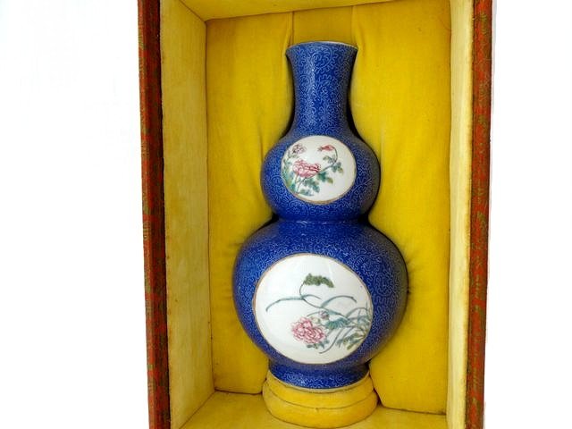 中国古美術 景泰藍 花瓶 ◆ 生花 飾瓶 インテリア 七宝焼 極細工 手描き 乾隆帝 伝統工芸品 古美術品 中国古玩 時代物 骨董 珍品 □8C