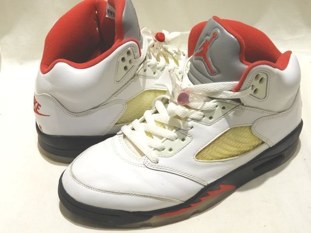 まだ美品 ナイキ エアジョーダン5 レトロ ハイカット スニーカー ◇ 26.5cm DA1911-102 NIKE AIR JORDAN 5 RETRO FIRERED ▼8F