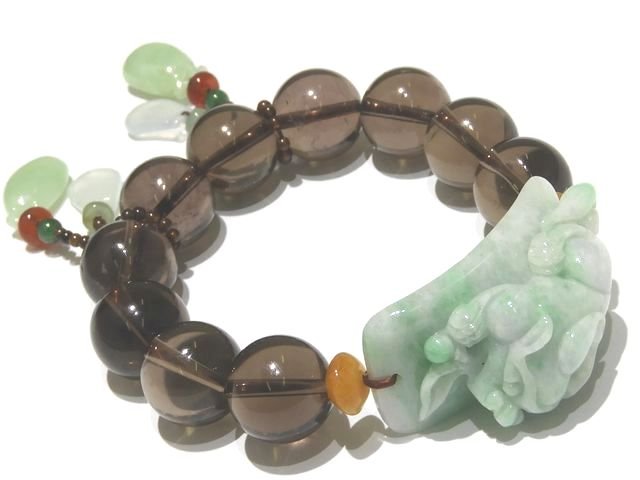 【付属品】：画像のもので全て。 【ランクA】：目立つ傷みはなく綺麗な状態です。 当店は3人以上の現役鑑定士が鑑定済みで全て本物です 参考上代は輸入小売価格となり、諸事情により 一部変動する場合がございますのでご了承ください。 【発送方法】 　弊社指定業者（クロネコヤマト・佐川急便・普通郵便） 　配送業者の指定はできません。他の定形外運送での発送はしておりません 【送料】 　全商品送料無料 【代引き手数料】 商品金額と消費税（少数点以下は切り捨て）の合計が下記の金額の場合 3万円未満　　　 　　　　　330円 3万〜10万円未満　　　 　550円 10万〜30万円未満　　　 1，100円 銀行振込（楽天銀行） 商品金額＋消費税 (振込手数料はお客様ご負担) 郵便局・その他の銀行は取り扱っておりません （注）10万円以上のお振込の方は窓口で身分証明書が必要になります。 代金引換　商品金額＋消費税＋代引き手数料 ※支払金額の総合計が30万円以上になった場合は代金引換できませんのでお支払い方法はお振込かクレジットカード決済でお願い致します クレジット決済　（VISA・MASTER・JCB・AMEX・Diners）