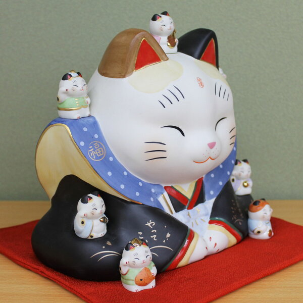 楽天市場 招き猫 置物 まねきねこ 大きい 貯金箱 陶器 彩絵七福神福助福 招き猫 大 N153 招き猫の置物 七福神 福助 おしゃれ モダン 可愛い かわいい 開店祝い 開業祝い まねき猫 招きねこ プチギフト 猫 雑貨 ネコ グッズ ねこ グッズ お祝い ギフト 贈り物 楽天市場 招き猫 置物 まねきねこ 大きい 貯金箱 陶器 彩絵七福神福助福 招き猫 大 N153 招き猫の置物 七福神 福助 おしゃれ モダン 可愛い かわいい 開店祝い 開業祝い まねき猫 招きねこ プチギフト 猫 雑貨 ネコ グッズ ねこ グッズ お祝い ギフト 贈り物