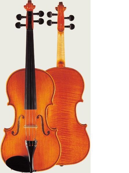 No.540 バイオリンは、鈴木の永い製作の歴史の中で蓄えたヨーロッパ原産の十分に シーズニングされたスプルース材、メイプル材を厚い板から響板に削り出した、 伝統的な職人の技術により創り出されたバイオリンです。ニスや虎杢の美しさ、 音色・音量の素晴らしさを兼ね備えた優秀な一品です。 コンチェルトなどでソロを弾くようになった場合など、 個人の音がはっきりと浮かび上がり、存在感のある音を出すことができます。 選び抜かれた材で製作したバイオリンで、あなたの思いどおりの音楽を奏でてください。 サイズ4/4～1/2 表板:厳選したスプルース 裏板・側板・ネック:厳選したメイプル size A B C D 身長 4/4 58.9 35.5 32.7 20.8 145以上 3/4 55.6 33.2 30.8 19.5 145〜130 1/2 51.6 31.0 28.6 18.2 130〜125 1/4 47.8 28.7 26.5 17.1 125〜115 1/8 43.9 26.2 24.1 15.6 115〜110 1/10 40.7 23.5 21.9 13.9 110〜105 1/16 36.1 21.0 19.5 12.4 105以下　