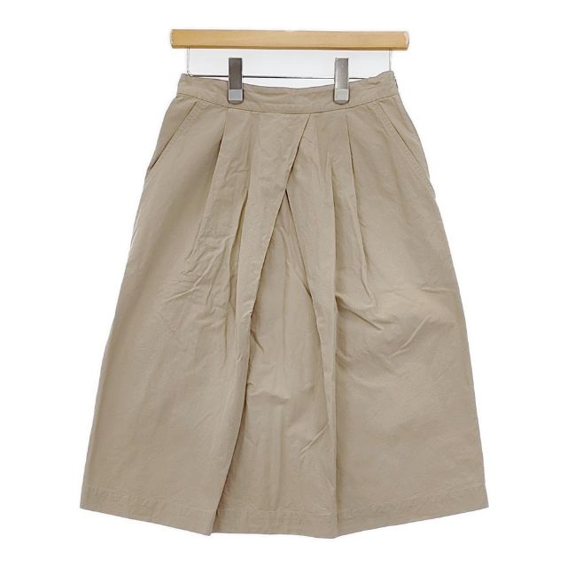 L269004-97808-39 商品説明 ブランド MHL. アイテム ロングスカート 595-7132550 コットン DENSE COTTON POPLIN カラー ベージュ※色は実物を見て判断したものを記載しております。発売時のカラー展開は把握しておりませんので、メーカー公式のカラーとは異なる場合もございます事をご了承くださいませ。 性別タイプ レディース 表記サイズ 1 実寸サイズ 総丈：約67.5cmウエスト：約32cmウエスト最長：約37cmヒップ：約44.5cm※採寸画像がある商品はハンガーに吊るした状態での計測のため、平置きでの採寸とは差が生じる場合がございます。平置きでの実寸サイズをご希望の場合は、ご購入前に必ずご質問ください。 ※記載以外のサイズが合わないことを理由とした返品はできませんので、 記載部分以外で実寸サイズの気になる箇所があれば必ず購入前にご質問ください。 品質表示 綿100％ 季節・シーズン 春秋 状態 【参考ランク】 B 【全体の印象】 使用感が見受けられますが、使用する上で支障となるような大きなダメージではないと思います。 【状態】 ややアタリ 、 やや使用感 【細かく見ると】 ウエストハンガー跡あり ※保管時にできた折りジワ、繊維付着などはご容赦下さい。 仕様 ポケット：あり着脱仕様： サイドジップ 透け感： なし ウエスト調整： 一部ゴム 裏地： なし その他 ※モニターの発色の具合によって実際のものと色が異なる場合があります。 質問などありましたらご遠慮なくどうぞ！