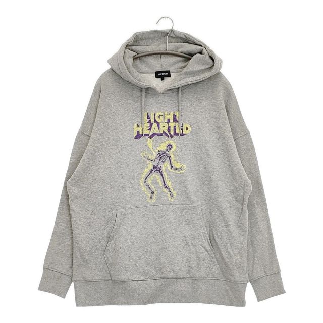L275188-92608-25 商品説明 ブランド PAGEBOYLIM PBLIM ページボーイリム アイテム パーカー スウェット プルオーバー カラー グレー※色は実物を見て判断したものを記載しております。発売時のカラー展開は把握しておりませんので、メーカー公式のカラーとは異なる場合もございます事をご了承くださいませ。 性別タイプ レディース 表記サイズ M 実寸サイズ 肩幅：約67cm着丈：約71cm身幅：約62cm袖丈：約51cm※採寸画像がある商品はハンガーに吊るした状態での計測のため、平置きでの採寸とは差が生じる場合がございます。平置きでの実寸サイズをご希望の場合は、ご購入前に必ずご質問ください。 ※記載以外のサイズが合わないことを理由とした返品はできませんので、 記載部分以外で実寸サイズの気になる箇所があれば必ず購入前にご質問ください。 品質表示 綿100％ リブ 綿98％ ポリウレタン2％ 季節・シーズン 春秋 状態 【参考ランク】 A 【全体の印象】 使用感が少なく全体的に綺麗に感じられます。 ※保管時にできた折りジワ、繊維付着などはご容赦下さい。 仕様 ポケット：あり着脱仕様： プルオーバー 透け感： なし 裏地： なし その他 ※モニターの発色の具合によって実際のものと色が異なる場合があります。 質問などありましたらご遠慮なくどうぞ！