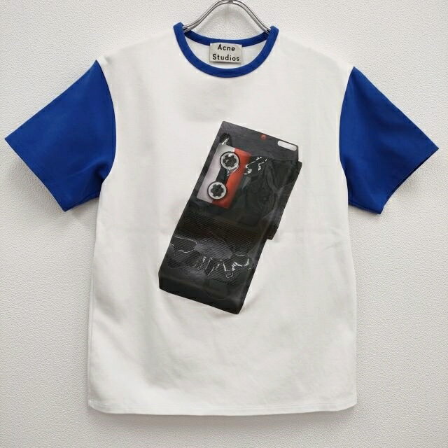 Rakuten - ACNE STUDIOS トリムTシャツ プリント NITE CAW17 サイズXS 半袖 カットソー ホワイト ブルー レディース アクネストゥディオズ【中古】4-0428S
