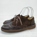 MF91998-918008-59 商品説明 ブランド Clarks アイテム シューズ・靴 Desert Khan 定価24200円 UK8 カラー ブラウン※色は実物を見て判断したものを記載しております。発売時のカラー展開は把握しておりませんので、メーカー公式のカラーとは異なる場合もございます事をご了承くださいませ。 性別タイプ メンズ 表記サイズ UK:8 実寸サイズ ソール最大幅：約10.7cmソール厚：約2.6cm全高：約10cm※記載以外のサイズが合わないことを理由とした返品はできませんので、 記載部分以外で実寸サイズの気になる箇所があれば必ず購入前にご質問ください。 品質表示 不明 アッパーにはレザーとスウェードを使用していると思われます 季節・シーズン オールシーズン 状態 【参考ランク】 B 【全体の印象】 使用感が見受けられますが、使用する上で支障となるような大きなダメージではないと思います。 【状態】 毛羽立ち 、 使用感 、 小傷 、 スレ 、 汚れ 【細かく見ると】 アウトソールに汚れ、つま先まわりとかかとにすり減りが見られます。 インソール汚れがあります。 アッパースウェード部分にスレと毛羽立ち感があります。またレザー部分は小傷がいくつかあります。 つま先側にシワが見られます。 履き口かかとの内側にスレが見られます。 ※保管時にできた折りジワ、繊維付着などはご容赦下さい。 仕様 着脱仕様： 紐 定価 24200円 その他 ※モニターの発色の具合によって実際のものと色が異なる場合があります。 質問などありましたらご遠慮なくどうぞ！