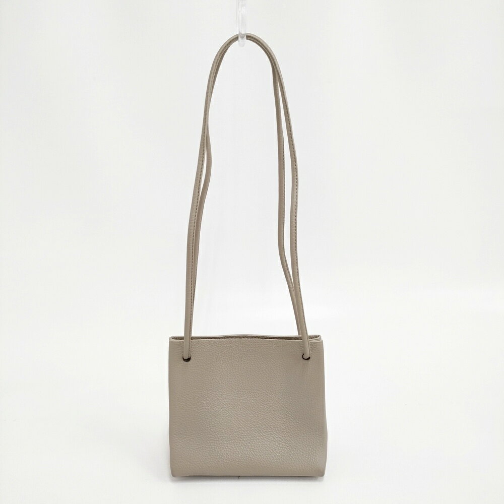 ☆ 新品未使用　アエタ　ショルダーバッグ Aeta アエタ ディアレザー スクエア ショルダー バッグ “SQUARE