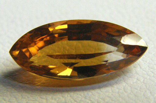 天然オレンジジルコン3.93ct 天然オレンジジルコン3.93ct