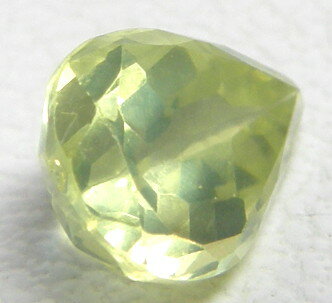 ファンシーライトピンクダイヤモンドルース0.039ct　FLP I1