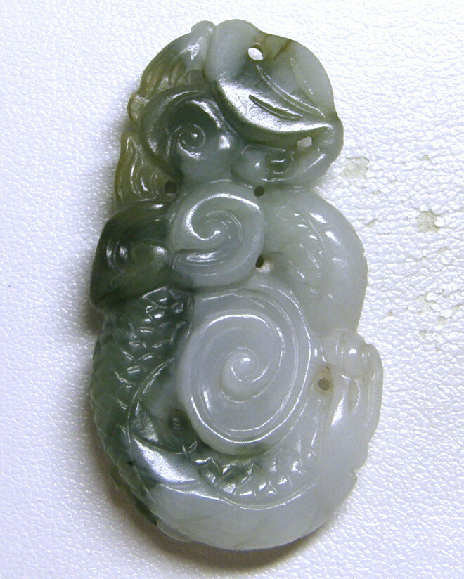 天然翡翠81.60ct彫刻品