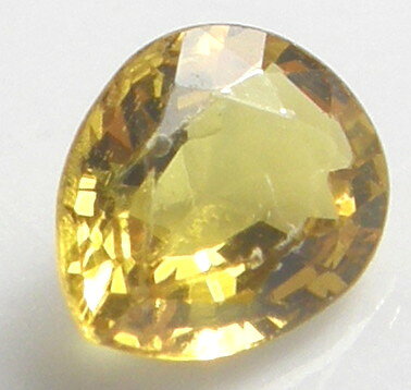 天然石 イエローサファイア0.38ct　9月誕生石