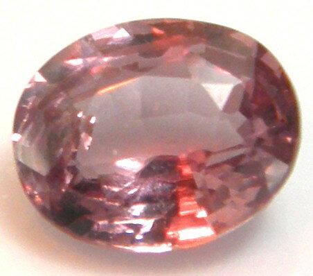 天然石 ピンク・カラーチェンジガーネット1.06ct