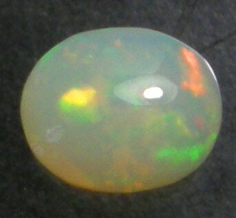 天然石 カメレオン・オパール0.52ct 10月誕生石