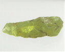 宝石名 　天然石　ペリドット 産地 　アリゾナ産 重さ 　6．08ct サイズ 　22x7x7．2ミリ 色 　緑色 商品説明 　ペリドット原石。 発送 簡易書留郵便も対応しています。重さにより価格変わります。