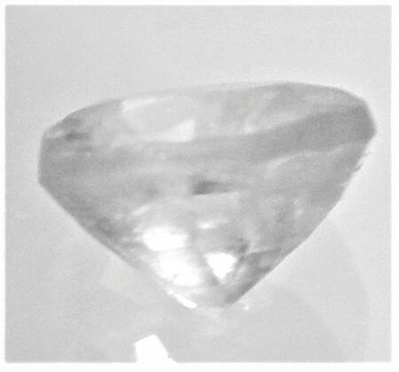 天然石　フォルステライト0．32ct