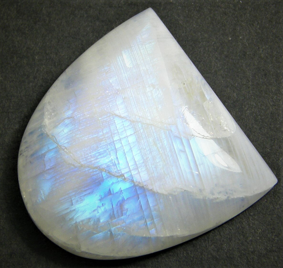 天然石　ブルームーンストーン46ct