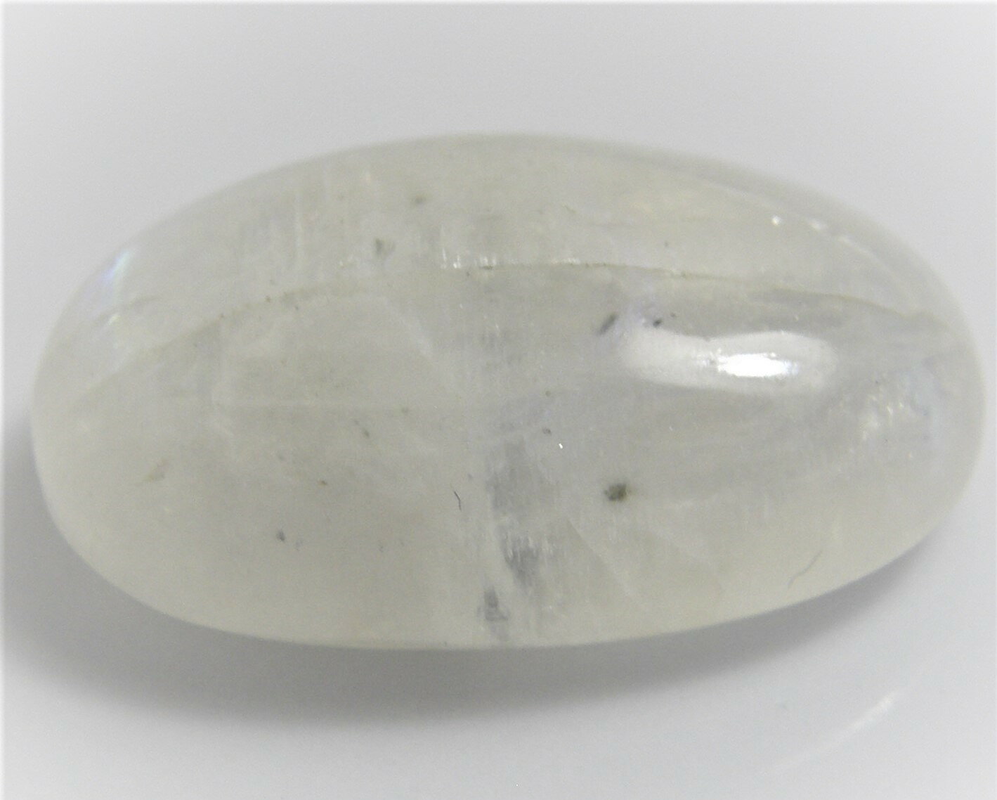 天然石　レインボームーンストーン13．52ct