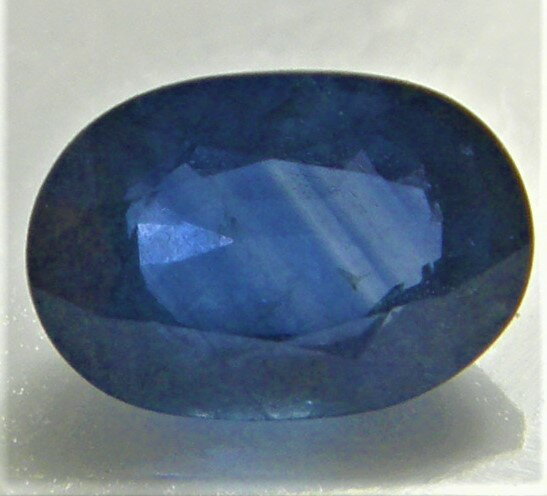 天然石　ブルーサファイア0．94ct