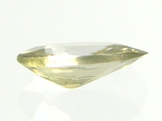 Gems 楽天市場支店の天然石　イエローゾイサイト0．18ct｜アングル3