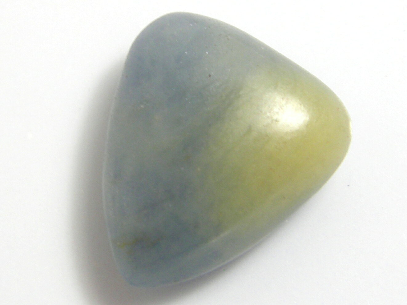天然石　バイカラーサファイア21．37ct
