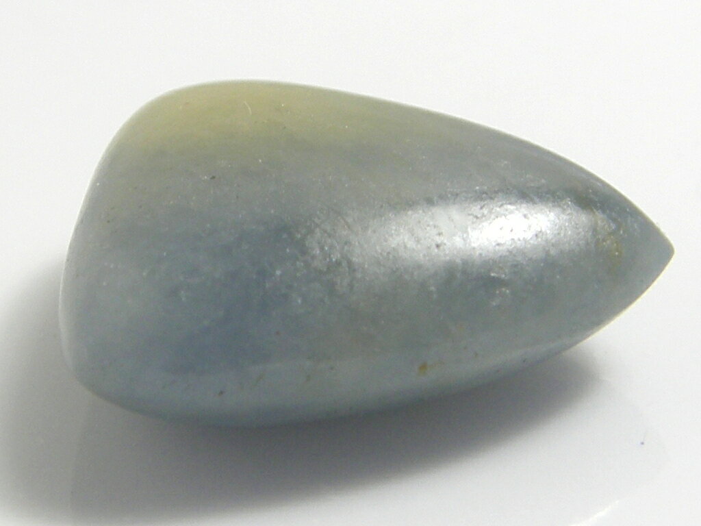 天然石　バイカラーサファイア21．37ct