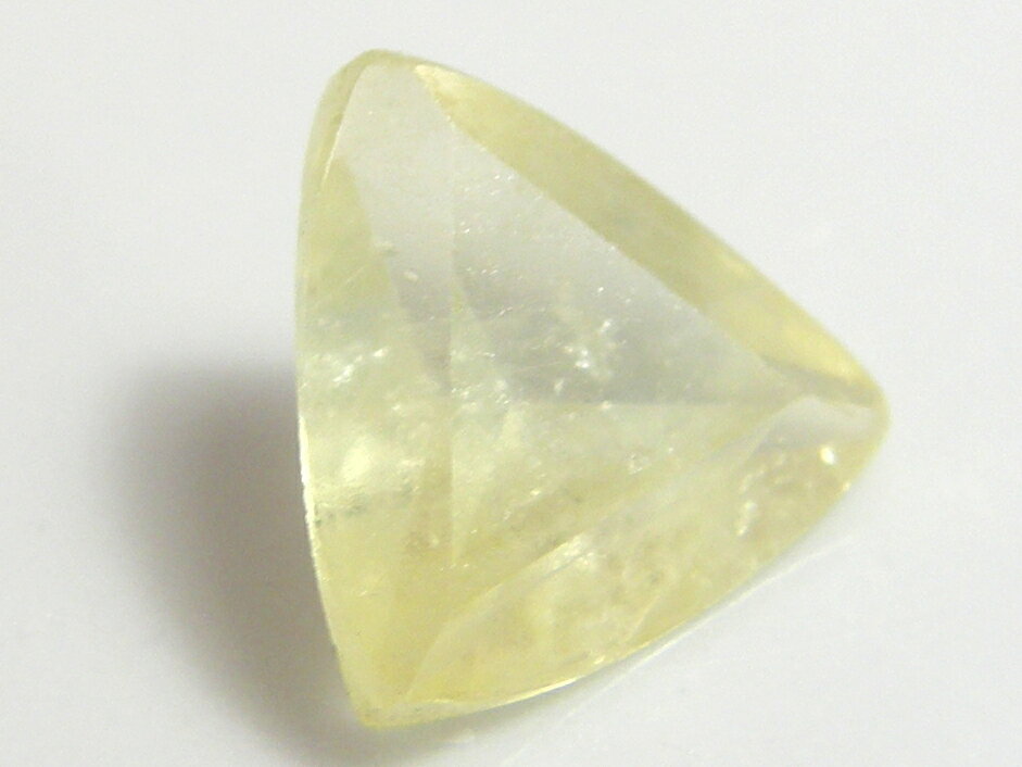 非加熱石　イエローサファイア1．828ct