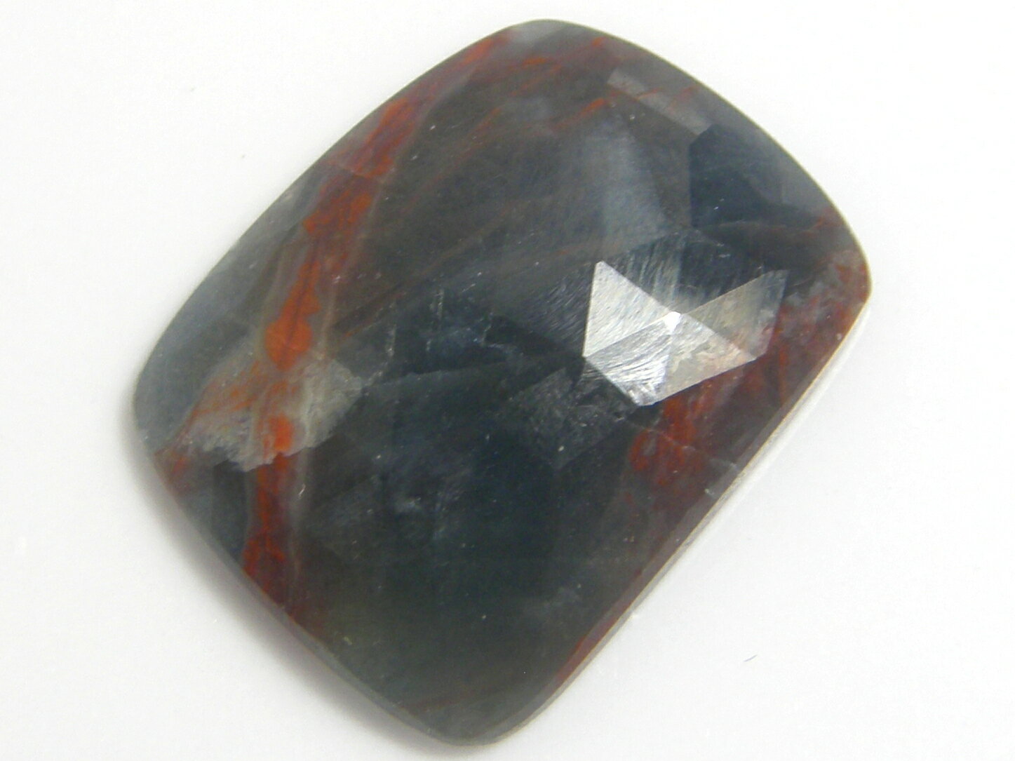 天然石　パーティーカラーサファイア18．15ctローズカット