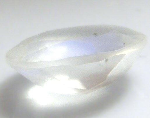 Gems 楽天市場支店の天然　ペリステライト0．94ct｜アングル3