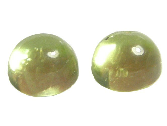 天然　ペリドット0．80ctペア