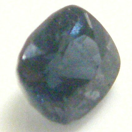 天然　ブルースピネル0．99ct