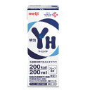 明治 YHフローレ 200ml / 200kcal 乳酸菌発酵成分配合流動食 明治YHフローレは、乳酸菌発酵成分を配合した流動食です。 エネルギー1.0kcal/ml、1本当たり200kcal プロバイオティクス技術を応用した独自の特性 YHspec. 独自のプレバイオティクス成分 Profec?配合 GOS(ガラクトオリゴ糖)配合 食物繊維 1.8g/100kcal 配合 n-3系脂肪酸(EPA・DHA)配合 ナチュラルなフルーツフレーバー 商品情報 ■内容 200ml×24個 ■賞味期限 製造日より180日 直射日光や高温多湿をさけて保存してください。 ■栄養成分表示 容量 200ml エネルギー 200kcal たんぱく質 8.0 g 脂 質 5.6 g 糖 質 28.6 g ガラクトオリゴ糖(※1) 0.80 g 食 物 繊 維(※2) 3.6g 灰 分 1.60 g 水 分 168.4 g ■原材料 乳成分、ハチミツ、デキストリン、食用油脂（なたね油、パーム分別油、精製魚油）、乳たんぱく質、難消化性デキストリン、ガラクトオリゴ糖、ショ糖、乳清発酵物、食塩、食用酵母、安定剤（増粘多糖類）、クエン酸Na、硫酸Mg、ビタミン、pH調整剤、香料、乳化剤、グルコン酸亜鉛、硫酸鉄、カロチン、グルコン酸銅、（原材料の一部に大豆を含む） ■アレルギー表示 ・乳、由来の成分が含まれています。 ■使用上の注意 ・医師・栄養士・薬剤師等の指導にもとづいて使用されることをお勧めします。 ・静脈内等へは絶対に注入しないでください。 ・容器に変形・漏れ・膨張のあるもの、内容液に凝固・分離・悪臭・味の異常等がある場合は使用しないでください。 ・食事の代替として使用する場合は、必要に応じてビタミン、ミネラル、微量元素等の栄養素や水分を補給してください。 ・開封後は細菌汚染の可能性が生じるため、衛生管理に注意してください。 ・開封後に全量を使用しない場合は、直ちに冷蔵し、その日のうちに使用してください。 ・pHが中性の流動食や、牛乳、水、多量の塩類等と混合すると凝固・分離することがありますので注意してください。 ・長時間の加温や繰り返しの加温はしないでください。容器のまま直火や電子レンジにかけないでください。加温する場合は、未開封のままポリ袋等に入れ、お湯に浸してください。 ・原材料由来の成分が沈殿・浮上することがありますが、栄養的な問題はありません。開封前によく振ってから使用してください。 ・流動食を初めて使用する場合や他の流動食から切り替えて使用する場合等は、投与速度を抑えて少量から開始し、症状に注意しながら徐々に投与量を増やしてください。