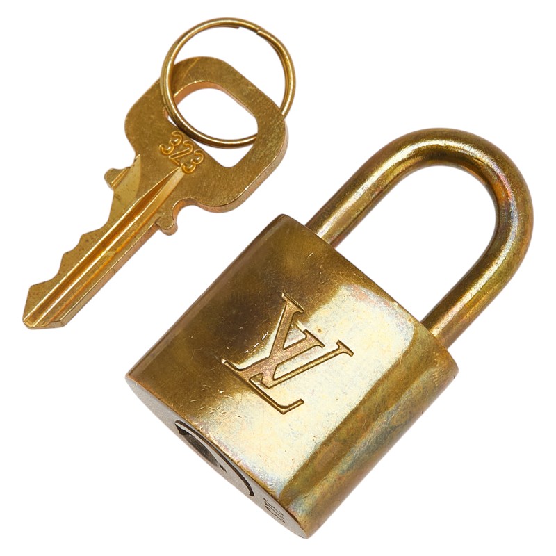 륤 ȥ ǥ   å  å ǥ LOUIS VUITTON š