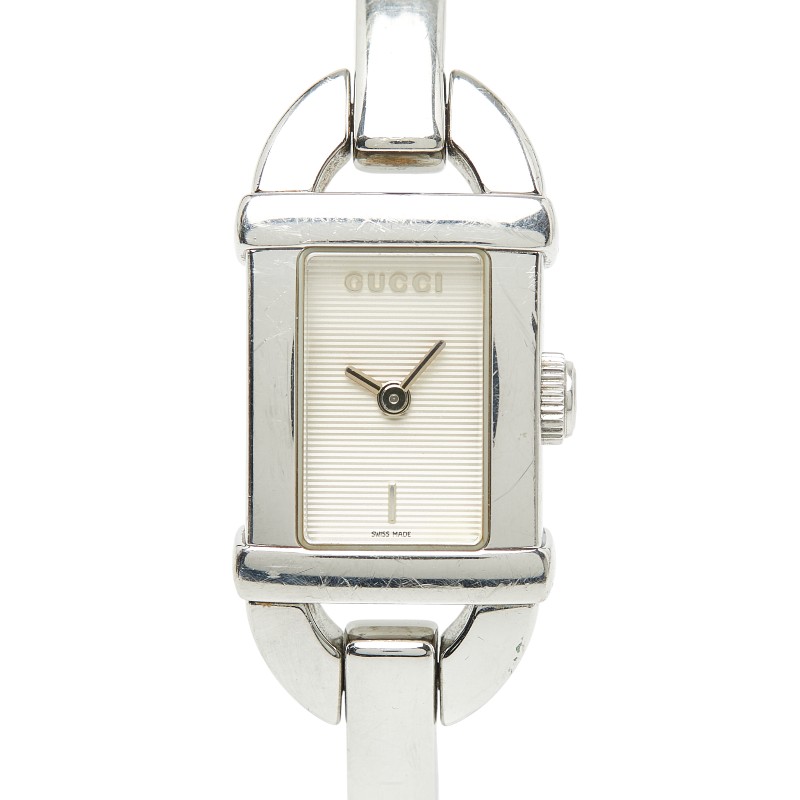 グッチ 腕時計 バングルウォッチ 6800L クオーツ シルバー文字盤 ステンレススチール レディース GUCCI 【中古】