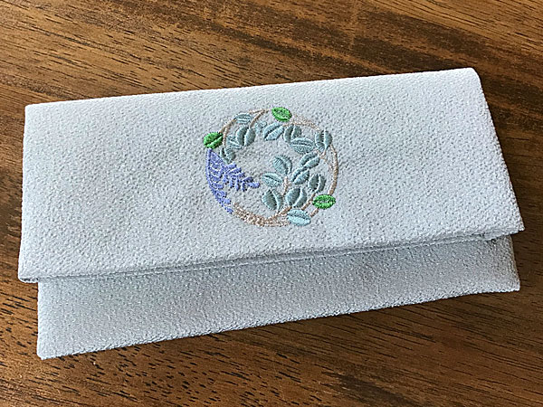 念珠入れ 萩の丸 グレー 数珠入れ 数珠袋 光悦ちりめん 刺繍 念珠 女性用 男性用 男女兼用 念珠袋 日本製 箱入り メール便送料無料【smtb-kd】