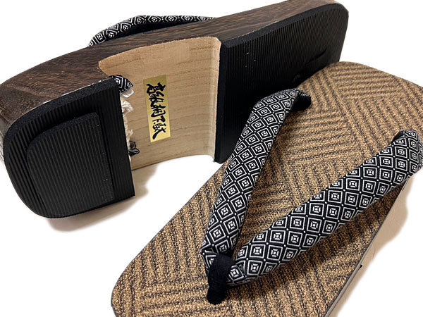 下駄 メンズ 合成皮革 右近下駄 高級国産 桐下駄 男性 下駄 PVC張 菱 おしゃれ桐下駄 紳士 鼻緒 粋な男の桐下駄 浴衣下駄 ゆかた フリーサイズ　新入荷