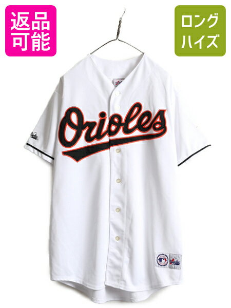 商品詳細 商品番号h-jnd27y23n04 商品名大きいサイズ XL ■ MLB オフィシャル Majestic オリオールズ ベースボール シャツ メンズ ゲームシャツ ユニフォーム メジャーリーグ 野球 商品説明アメリカで購入したUSEDの商品です。 MLB オフィシャル BALTIMORE ORIOLES ボルチモア オリオールズ 半袖ベースボールシャツです。 ボディーは、Majestic ATHLETIC(マジェスティック) 1950年代創業、MLB公式ユニフォームのサプライヤーとして 全球団のユニフォームにロゴを配することを許可された唯一のブランド 素材は、100% POLYESTER (ポリエステル) 伸縮性のあるジャージ素材を使用しています。 フロントにMLB、人気チーム、オリオールズのワッペン ホワイト x オレンジ x ブラックの好配色のチームカラー 袖のラインが良いアクセントになっています。 そのままでももちろん、重ね着にもお勧め 中にパーカーやスウェットを差し込める 大きいサイズ XL 着まわしの利く商品です。 カラーホワイト x オレンジ x ブラック 状態説明 コンディション左袖、第5~第6ボタン左に薄ヨゴレがあります。 それ程気にならない程度です。(写真参照) それ以外は、多少の使用感がある程度で 特に表記する所のない非常に良い状態です。 サイズ 表記サイズXL 着丈82cm【バック一番高いところからの計測】 身幅60cm【脇下で計測】 肩幅51cm 袖丈(肩から)23cm 袖丈(脇下から)16cm 補足（計測は全て平置きでの計測になります。多少の誤差はご了承下さい） 【当店について】 当店の商品は、 国内の買い取りなどは行なわず、私たちが直接アメリカから買い付けてきた 新品 デッドストック 等の US古着、インポート オンリーの商品です 靴 鞄 帽子 ファッション 小物 などの全身コーディネートできる物 春服 夏服 春夏 秋冬、秋服、冬服 など様々な季節 オシャレ おしゃれ かわいい カワイイ かっこいい 流行 トレンド 旬 シンプル インパクト カジュアル フォーマル ストリート 定番 人気 など様々なスタイルに対応できる商品 特に アメリカン カジュアル ( アメカジ ) ストリート アウトドア ワーク ミリタリー と言った機能性 に優れ 長く愛用できる物を幅広く取り揃えています 大切な人の 贈り物 ( ギフト ) 誕生日 母の日　父の日　敬老の日　クリスマス ハロウィン バレンタイン　就職祝い 入学祝い 進学祝い 結婚祝い にもお使い頂ける、心のこもった 1点物 もお探しいただけます ひとつひとつ厳選した幅広いジャンルの商品お楽しみください。 注意事項 商品について一見して分かる目立つヨゴレやダメージは商品画像や商品説明に記載はしていますが 着用に支障が無いと判断した物や裏側等の着用時見えない場所、古着慣れされている方 なら問題無い範囲内と判断したヨゴレ、小さなダメージの説明は省いている場合があります。 (その様な場合でもこちらの判断で良品、美品と記載している物もあります) 見えない場所や細かいヨゴレ、ダメージの気になる方はご購入前に必ずご相談下さい。 サイズについては多少の誤差はご了承願います。 撮影時の光や環境、ご使用のブラウザによって実際の色と異なる場合があります。 写真と商品説明文を確認して、少しでも気になる点があれば必ずご入札前にご質問下さい。 ご質問についてサイズ感については着用される方によって変わってきますので 「身長　?cmですがサイズ感はどうですか？」等のご質問にはお答え出来ません。 お手持ちの服や靴等で比較してご検討下さい。 お値下げは基本的にお受けしておりません。 上記の様なご質問にはお答えしかねますので予めご了承下さい。 在庫について商品は全て、実店舗や他サイトでも販売しております。 在庫連動は随時行っておりますが、まれにご落札いただいた後で商品の品切れがわかる場合がございます。 その際は早急にご連絡させていただきます。 誠に申し訳ございませんが何卒ご理解のほど宜しくお願い致します。 同梱について当店で落札頂いた商品は全て同梱可能です。 落札日が異なる場合は最初の落札時にその旨をご連絡下さい。 同日落札の場合も複数落札頂いた旨をお知らせ下さい。 返品について古着は現状販売の為、返品やクレームはお受け出来ません。 落札後のキャンセルもお受け出来ませんので、ご了承頂ける方のご入札をお願い致します。 used品、ビンテージ品にご理解無い方や神経質な方のご入札はお控え下さい。 ご連絡、ご入金について落札から3日以内にご連絡、5日以内にご入金頂けない場合はキャンセルとさせて頂きます。 上記の様な場合ですと、落札者都合の削除となりますので非常に悪いの評価が付きます。 ご注意下さい。 営業時間についてAM11：00?PM18：00 上記時間内でもお問い合わせにお答え出来ない場合もあります。 急遽お休みを頂く場合もございますので気になる点はお早めにご質問下さい。 前もってお休みをお知らせ出来る場合は自己紹介欄等に記載させて頂きますのでご確認下さい。