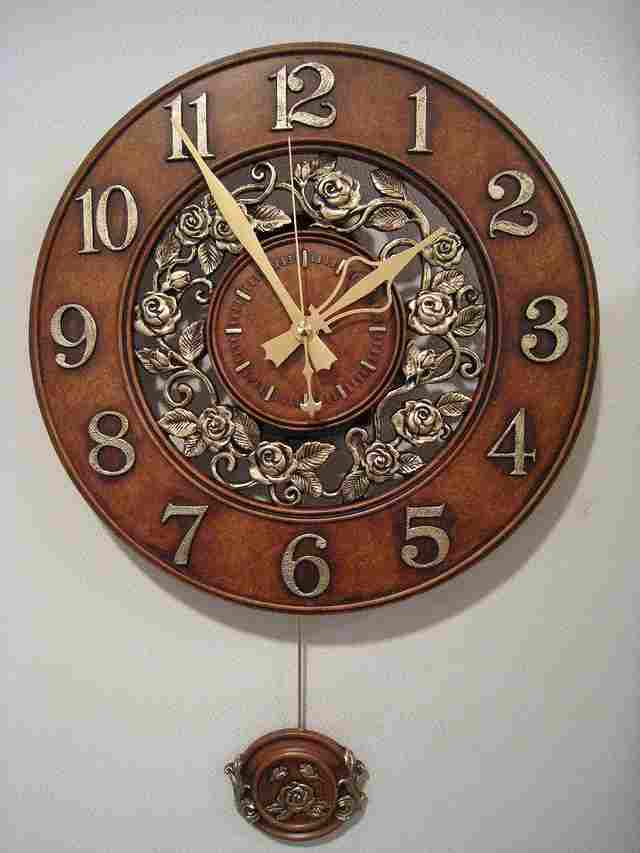ヴィクトリアンローズ振り子時計 アンティーク風クラシカル雑貨壁掛け時計ウォールクロック