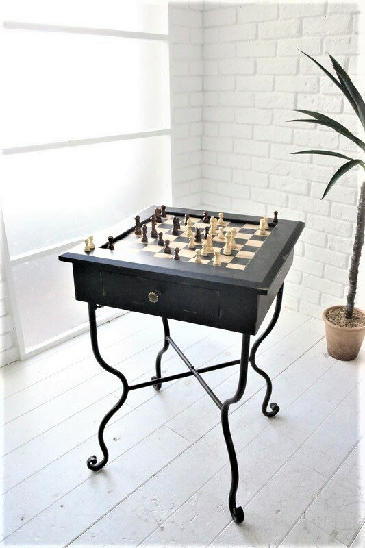 【マラソン期間中 500円クーポン】 チェスボードウォールテーブル 大人 カワイイ メーカー直送