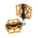 【送料無料】 自転車 アルミペダル 左右 2個 セット イエロー 黄色 フラットペダル 軽量 CNC ロードバイク クロスバイク マウンテンバイク などに