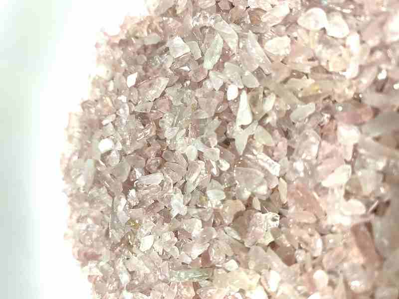 ローズクォーツ細さざれ石500g 天然石 パワーストーン 愛の石 女子力 恋愛運 浄化 インテリア 風水