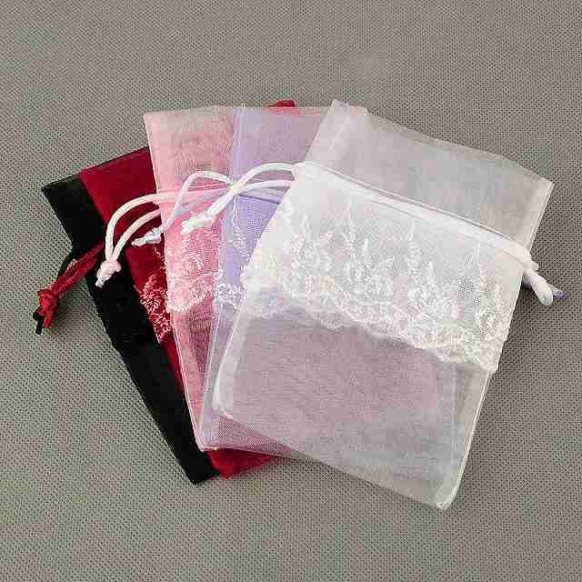 レース飾り付オーガンジーポーチ巾着袋138×85mmサイズ30枚セット(1枚当たり@50円)高品質で大人気! 天然石ジュエリーのお店 プレゼント ラッピング 包装 オーガンジー 巾着 ハッピーエイト