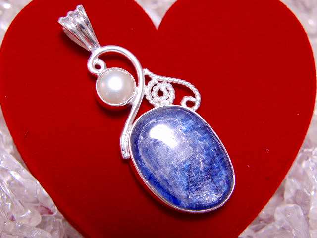 アンシンメトリーデザイン★パールとカヤナイトのシルバー925ペンダントトップB 天然石ジュエリーのお店 ペンダント トップ ネックレス おしゃれ シルバー925 プレゼントにもおすすめ♪ ハッピーエイト