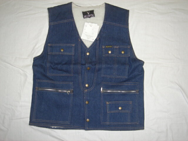 ★訳アリ！！VALIANTAS 裏ボア防寒デニムベストNO-YG21110 ネービー M。