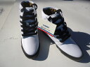 ケースイス ★K-SWISS KS DNW02 BU023 ホワイト。