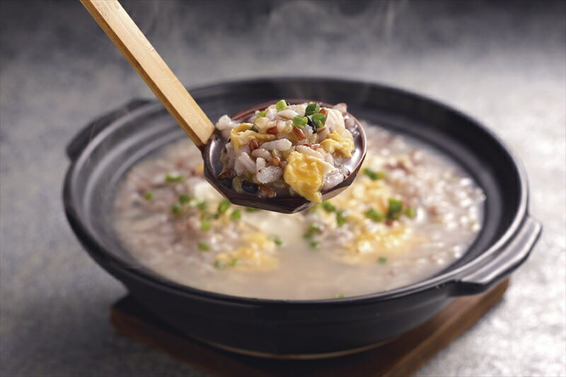 博多華味鳥 料亭のとり雑炊・親子丼セット HZO-4 【雑炊セット 調味料セット 即席 食品 詰め合わせ 詰合せ うまい 美味しい 贈り物 贈答用 贈答品 絶品 朝ごはん 朝食 1人分】[tr]