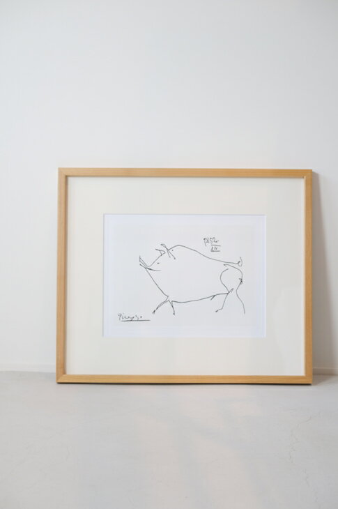 楽天北欧雑貨と音楽 HAFEN ハーフェンPABLO PICASSO （パブロ・ピカソ） | Le petit cochon （natural frame） | アートプリント / アートポスター フレーム付き 北欧 スカンジナビアン ギフト ナチュラル 誕生日プレゼント 玄関 ポスター 額 リビング お洒落 アート 木製 シンプル フレーム インテリア ピカソ