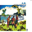 AKIRA MIZUMOTO / A.M. (LP) 2002年に発売されたフルアルバムが、『レコードの日2023』で遂にLP化！ 2002年にTRANSONIC RECORDSからリリースされた 水本アキラ による稀代の名作 『A.M.』 。 リリースからおよそ20年の時を経て、本年3月には初の7inchシングルカット、さらに、今冬に開催されるレコードの日2023で、フルLP化が決定した。 全曲のリマスタリングに加え、アートワークもオリジナルCDを手掛けた 伊藤桂司 によりLP限定仕様へとアップデートされる。 ゲストボーカルに、サノトモミ・堀込泰行(ex:キリンジ)・青木里枝(flex life) らが参加していることはもはや説明不要。 四つ打ちを基調としたビートに、ボッサ~ジャズ~エレクトロニクスが交差していくサウンドは今でこそ再評価されるべきだ。 フロアを彩る珠玉の楽曲群に、時代を超えて、回し紡がれていくクラブ・ミュージックの輪廻を体感して欲しい。 [レコードの日2023] TRACKLIST A1. Holyday (Introduction Of "A.M.") A2. Sam the Samba Man feat. Tomomi Sano A3. Fairground feat. Yasuyuki Horigome B1. Le Vanquet feat. Rie Aoki B2. Home Computer Rock (Long Edit) B3. Tokyo Date B4. In Dream feat. Tomomi Sano ■商品詳細 品番 URDC79 製造国 / 年 JPN / 2023 LABEL URBAN DISCOS コンディション 新品 配送方法 宅配便 備考 - ★在庫の無い商品、サイズ、カラーにつきましてはお取り寄せ可能な場合もございます。お気軽にお問い合せください。 ★色味はブラウザ上と、実際の商品とは誤差があることがございます。予めご了承ください。