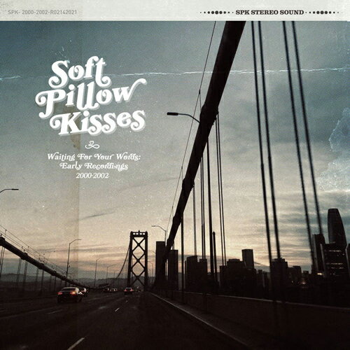 SOFT PILLOW KISSES / WAITING FOR YOUR WORDS: EARLY RECORDINGS 2000 - 2002 (LP) フィリピンのレジェンド・インディー・ポップ・バンド、Soft Pillow Kissesの編集盤がリリース！ フィリピンのレコード・ストアThe Grey Market Recordsが運営するレーベルからリリース作品が一挙入荷！ フィリピンで1999年に結成されたインディー・ポップ・バンド、Soft Pillow Kisses。 ジャングリーなギターにキーボードとシンセの音色が心地よいピュア・インディー・ポップ・サウンドを鳴らし、Shelflife Recordsのコンピ『You're Still Young At Heart』などにも参加していたためコアなインディー・ポップ・ファンからも知 られた存在の彼らですが、活動期間に単独作を残してはいませんでした。それでもフィリピンのインディー・シーンではインディー・ポップだけではなくシューゲイズ〜ドリーム・ポップの数多のバンドに影響を与えている。 本作は、The Grey Market Recordsから2024年にリリースされた、2000年から2002年に制作・録音された楽曲を集めたコンピレーション・アルバムにして初の単独作。dorothy recordsコンピ『Dashboard Teddy Version 1.0』収録の「Candy Bar」やDefinition Records『Mutual Admiration Society』収録「 It Will Never Last (Forever)」といった既存曲からShoegaze Pilipinasで既に公開されている多数のレア楽曲以外にも、なんと未発表音源「I Was Right」「Bathing in the Sun」の2曲が収録！インディー・ポップ・ファンなら見逃せない内容です！ ※Shelflife Recordsのコンピ『You're Still Young At Heart』収録の「Over The Rainbow」は収録されておりません。 TRACKLIST A1. Stay Here For A While A2. Vodka Ice #3 A3. Beneath The Glare A4. Everything Is Wrong A5. So-called Friend A6. Waiting For Your Words B1. I Don't Know What To Say B2. It Will Never Last (Forever) B3. Candy Bar B4. Harsh Words B5. I Was Right B6. Bathing in the Sun ■商品詳細 品番 TGM-011 製造国 / 年 PHL / 2024 LABEL The Grey Market Records コンディション 新品 配送方法 宅配便 備考 - ★在庫の無い商品、サイズ、カラーにつきましてはお取り寄せ可能な場合もございます。お気軽にお問い合せください。 ★色味はブラウザ上と、実際の商品とは誤差があることがございます。予めご了承ください。